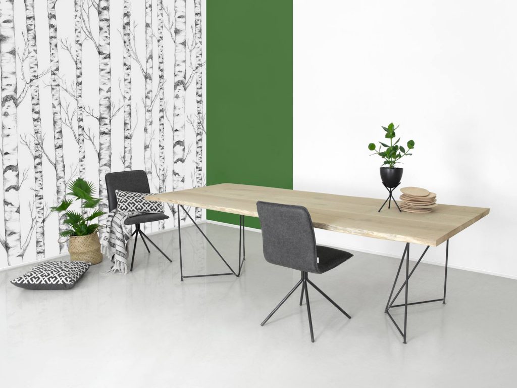 Industriele tafel met boomstam blad